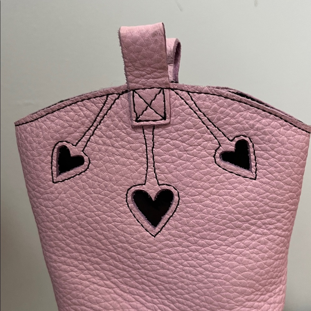 Doc Martens pink heart cutout Nappa patent leather pull on boots Barbie - Picture 3 of 10